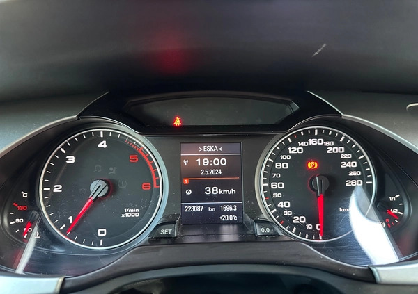 Audi A4 cena 39900 przebieg: 223000, rok produkcji 2010 z Gdynia małe 46